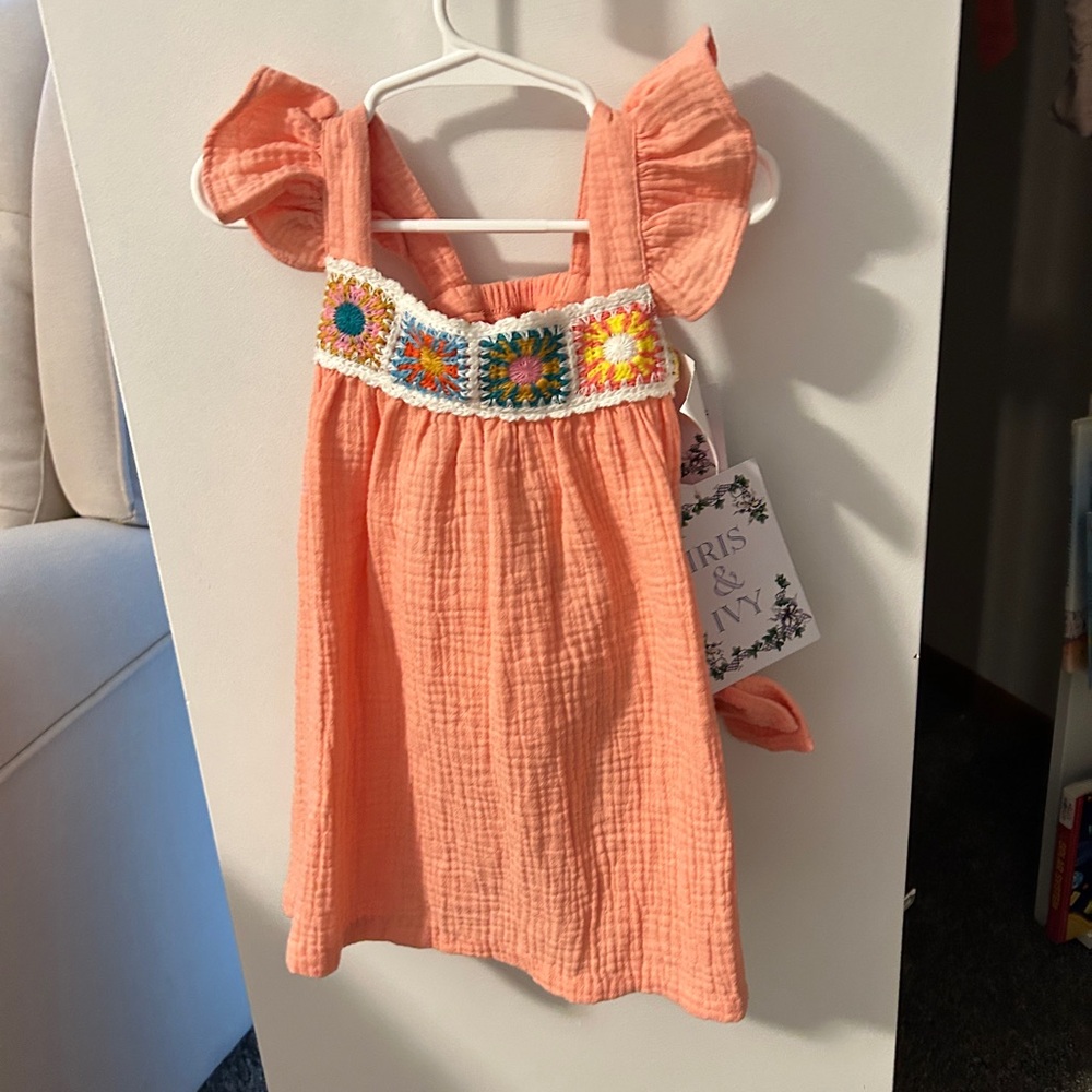 ✴️ 3/$15 ✴️ NWT Iris & Ivy Dress